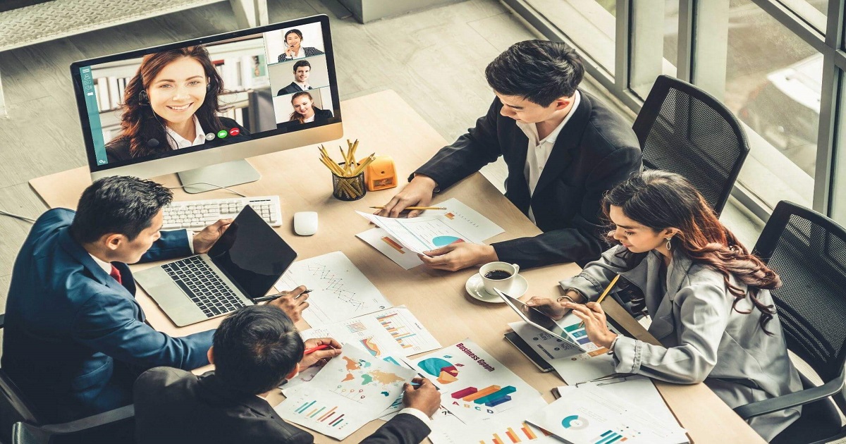 Employee Engagement with Corporate Learning Management Systems